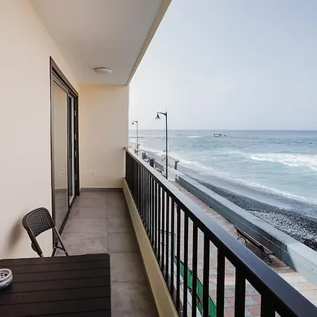 Brisa Marina 아로나