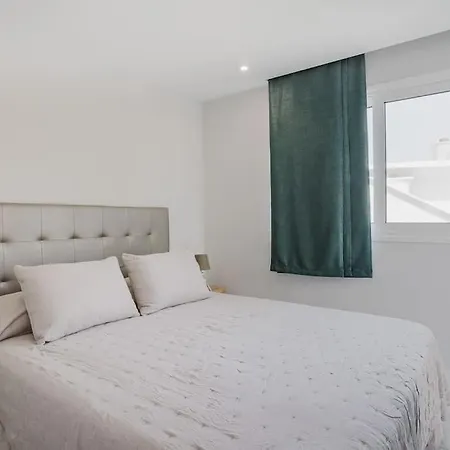 Brisa Marina 아로나