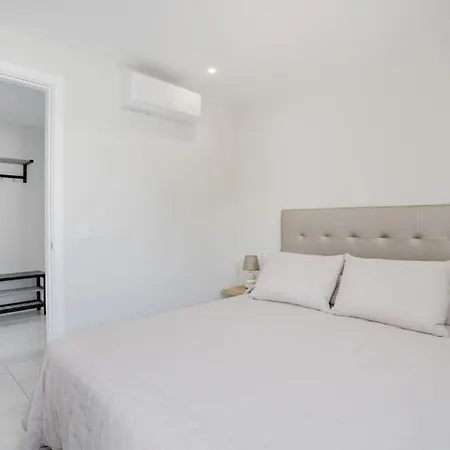 Brisa Marina アパート アロナ